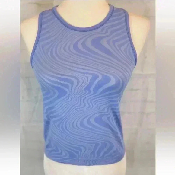 Athleta Momentum Seamless Stretch Racerback Tank Top Periwinkle Athletic Size L - Picture 13 of 13